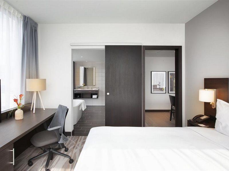 Hilton Garden Inn Zurich Limmattal Spreitenbach Exterior foto